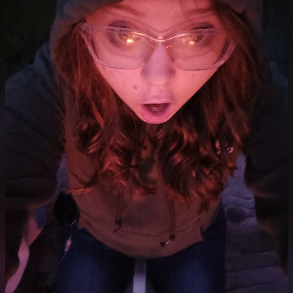 Meet your Posher, Suzanne